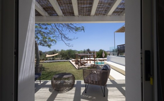 imgi_266_e7950793-7b00-4980-bc73-22383b4a7e53