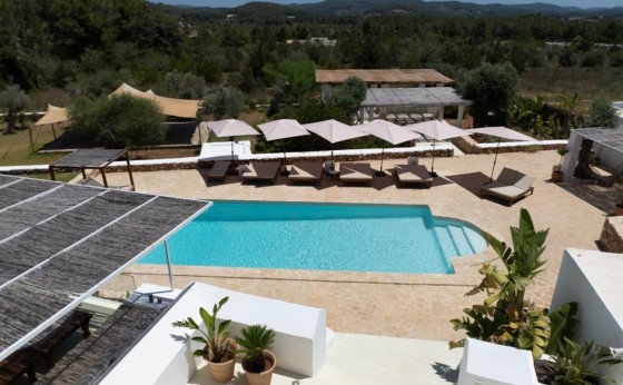 imgi_278_57b56ab0-28bc-428c-8267-e910fdedea1d