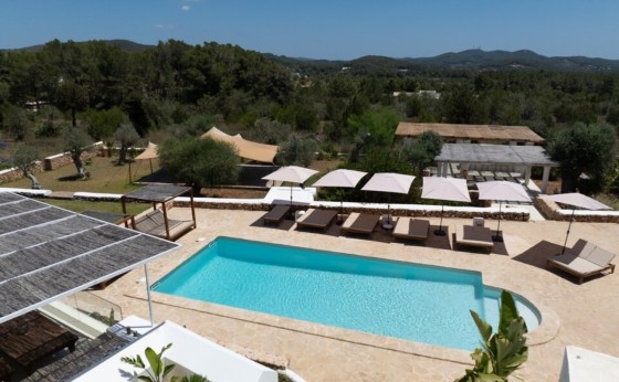 imgi_242_22f72123-cba4-4fb2-9be9-10fb5a751c50