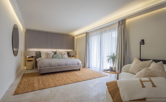 20250806155819000000_Gustrooms2