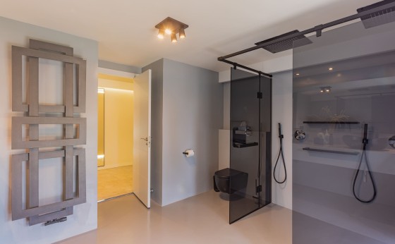 20250806155818000000_Bathrooms4