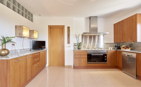 20190214105334000000_jesus181212335000px