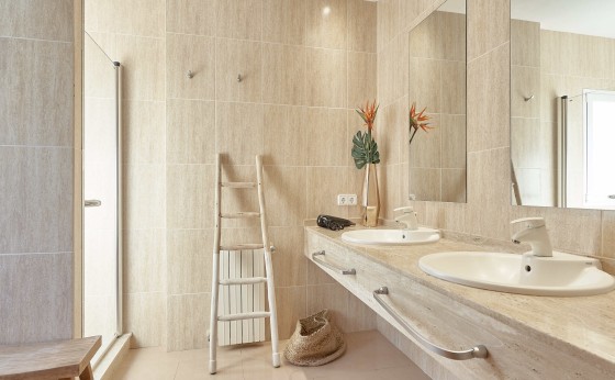 20190214105338000000_jesus181212405000px