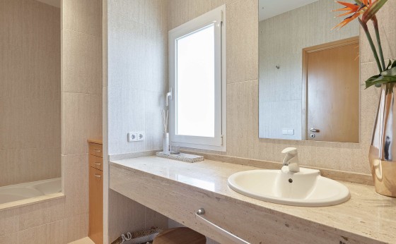 20190214105347000000_jesus181212555000px