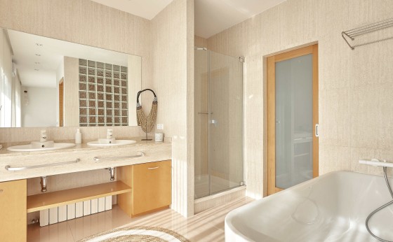 20190214105342000000_jesus181212475000px