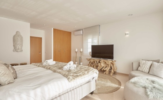 20190214105342000000_jesus181212465000px