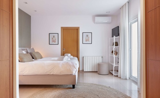 20190214105346000000_jesus181212535000px