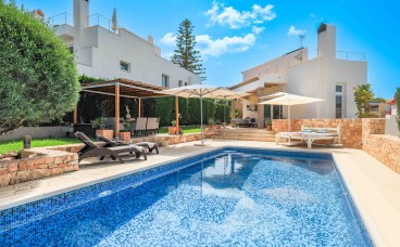 Privater Pool mit Terrasse und Essbereich – Eivillas, Villa Siesta, Santa Eulalia