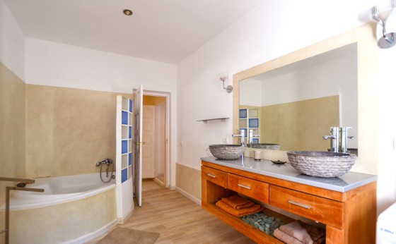 Can Massinet Ibiza - Eivillasbathroom (1)bathroom (1)