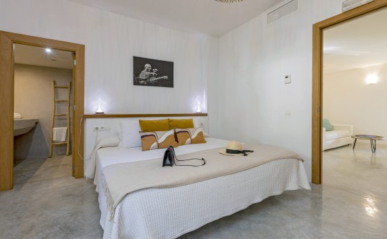 VLL050225215-2