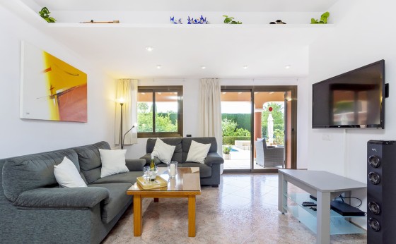 VILLA170519004