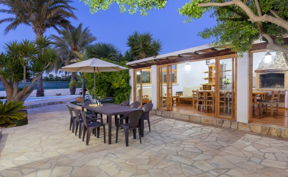 VILLA300519132