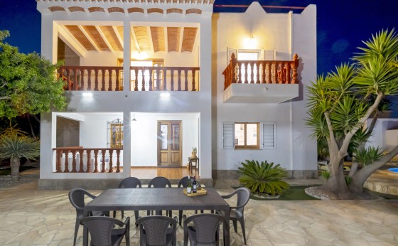 VILLA300519163