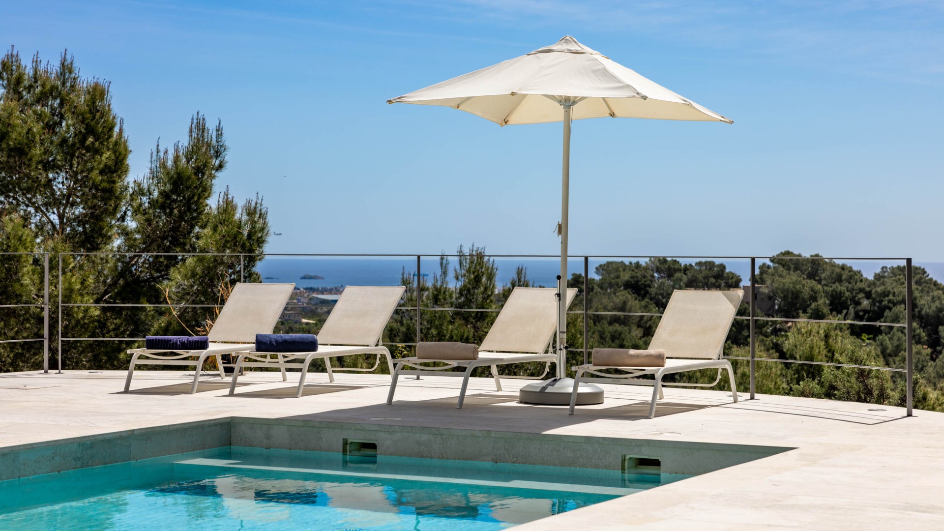 VillaCasiopea-Eivillas