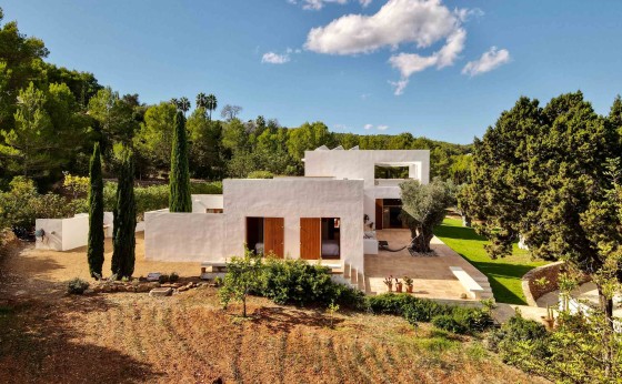 VILLA LANDSCAPE - Eivillas.com-18
