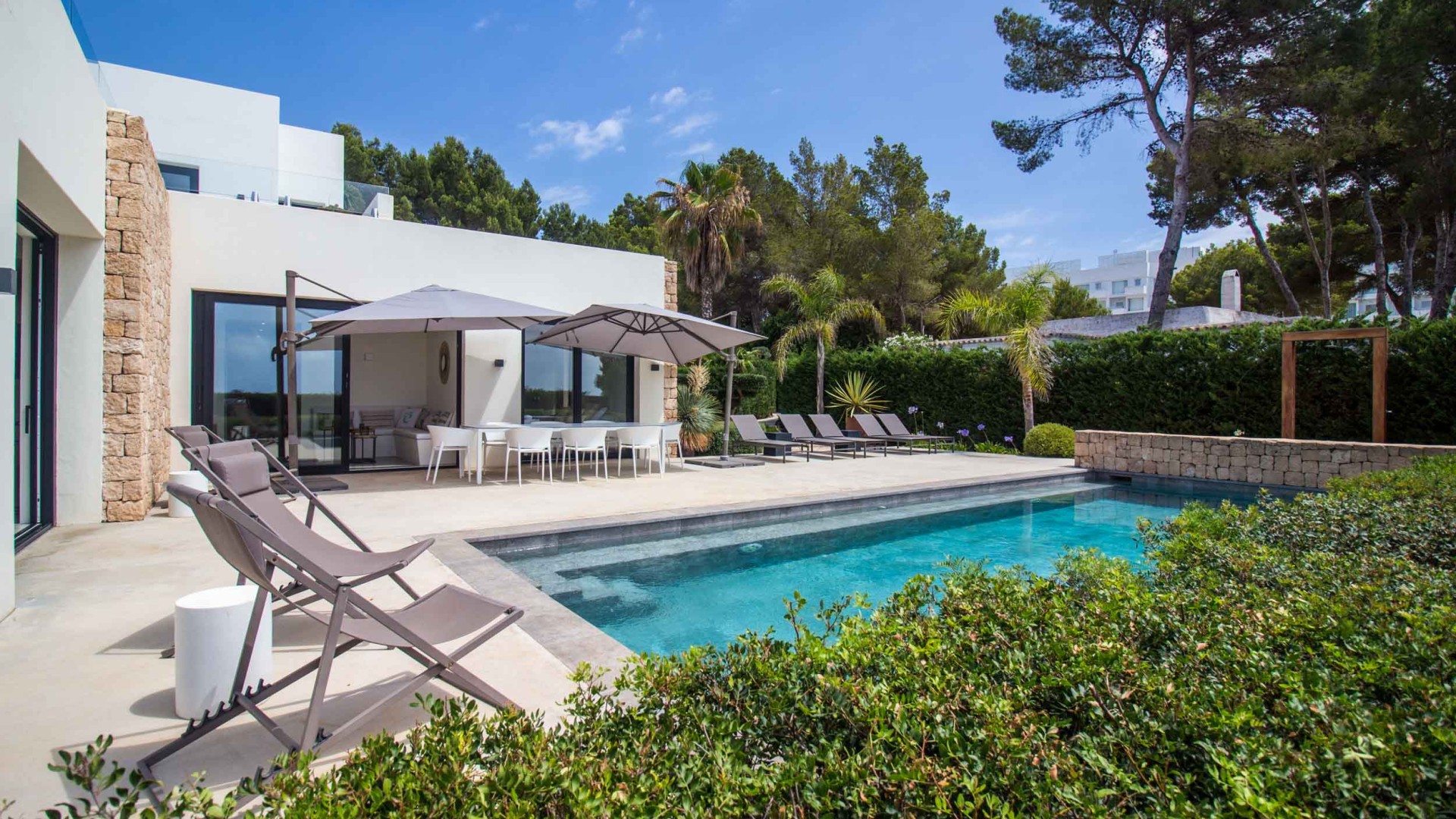 Algueras - Eivillas.com
