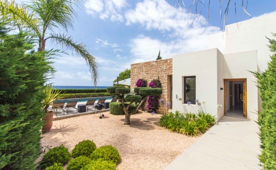 Algueras - Eivillas.com-3