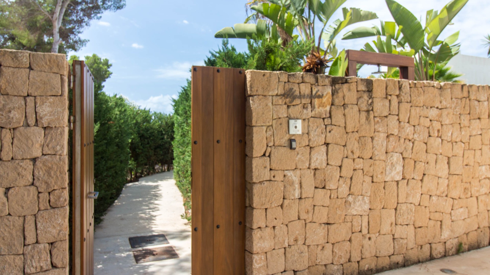 Algueras - Eivillas.com-4