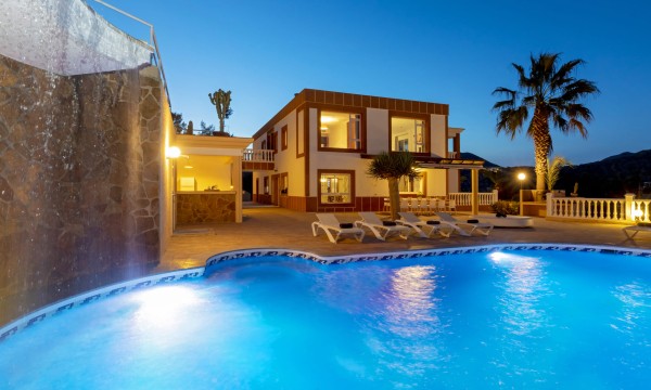 Villa Bouquet 2