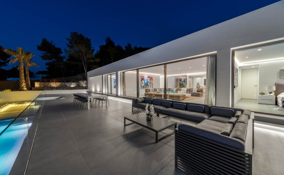 VILLA LUXE - Eivillas.com-11