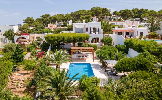 VillaEsVedra-Eivillas