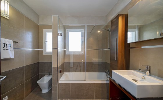 VILLA211223151