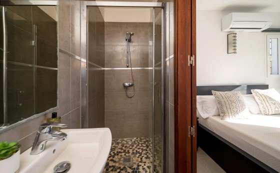 VILLA211223171
