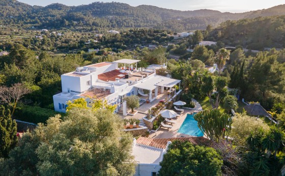CAN LOVE | Eivillas.com-4