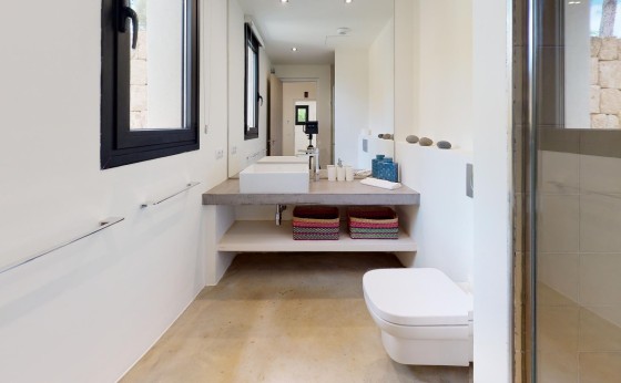 -VILLA-HIGUERASBathroom(1)