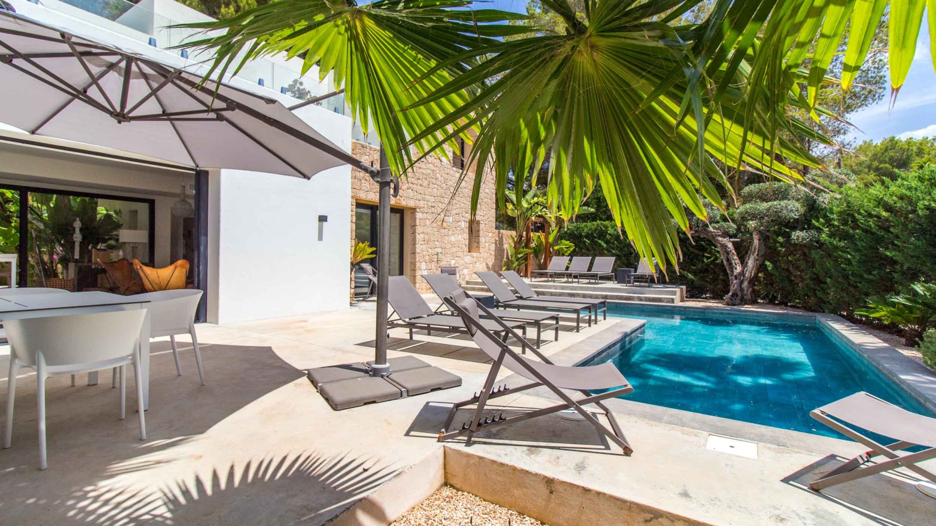 Algueras - Eivillas.com-12