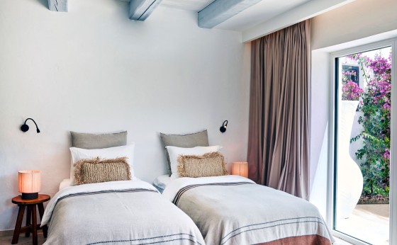 Can-Geco-47-Ibiza-2024-Villa1bedroom_singlebeds