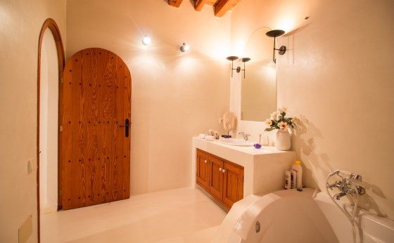 VILLA BLUE STAR - Eivillas.com-8
