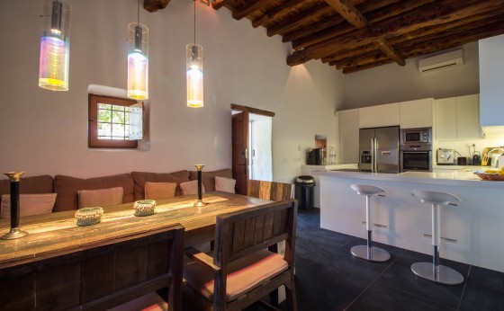 VILLA BLUE STAR - Eivillas.com-40