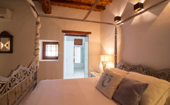 VILLA BLUE STAR - Eivillas.com-44