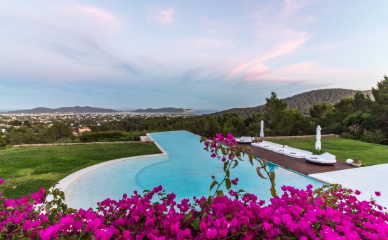 VILLA BLUE STAR - Eivillas.com-9