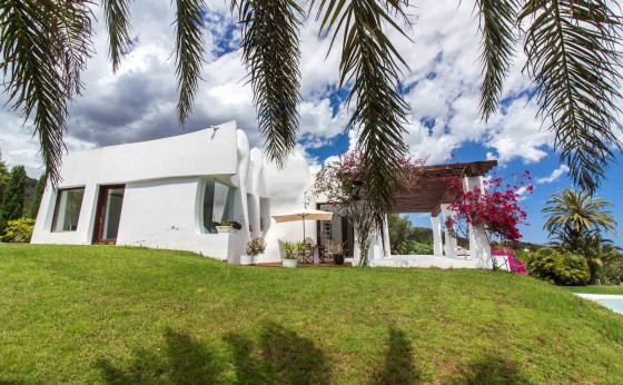 VILLA BLUE STAR - Eivillas.com-27