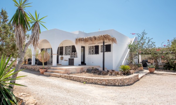 Casa Baix