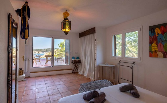 CalaVera-Eivillas