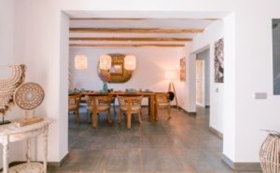 20231114154551000000_Ibiza-real-estate-photographer-Tamas-9595-300x200