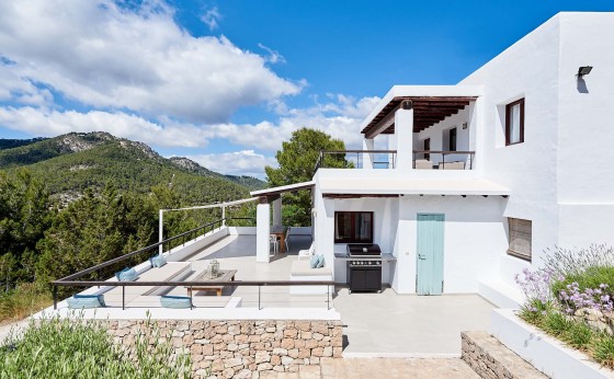 Villa Crypto Ibiza - Eivillas.com-24