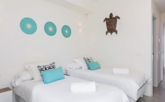 Villa Algueras - Eivillas.com-9