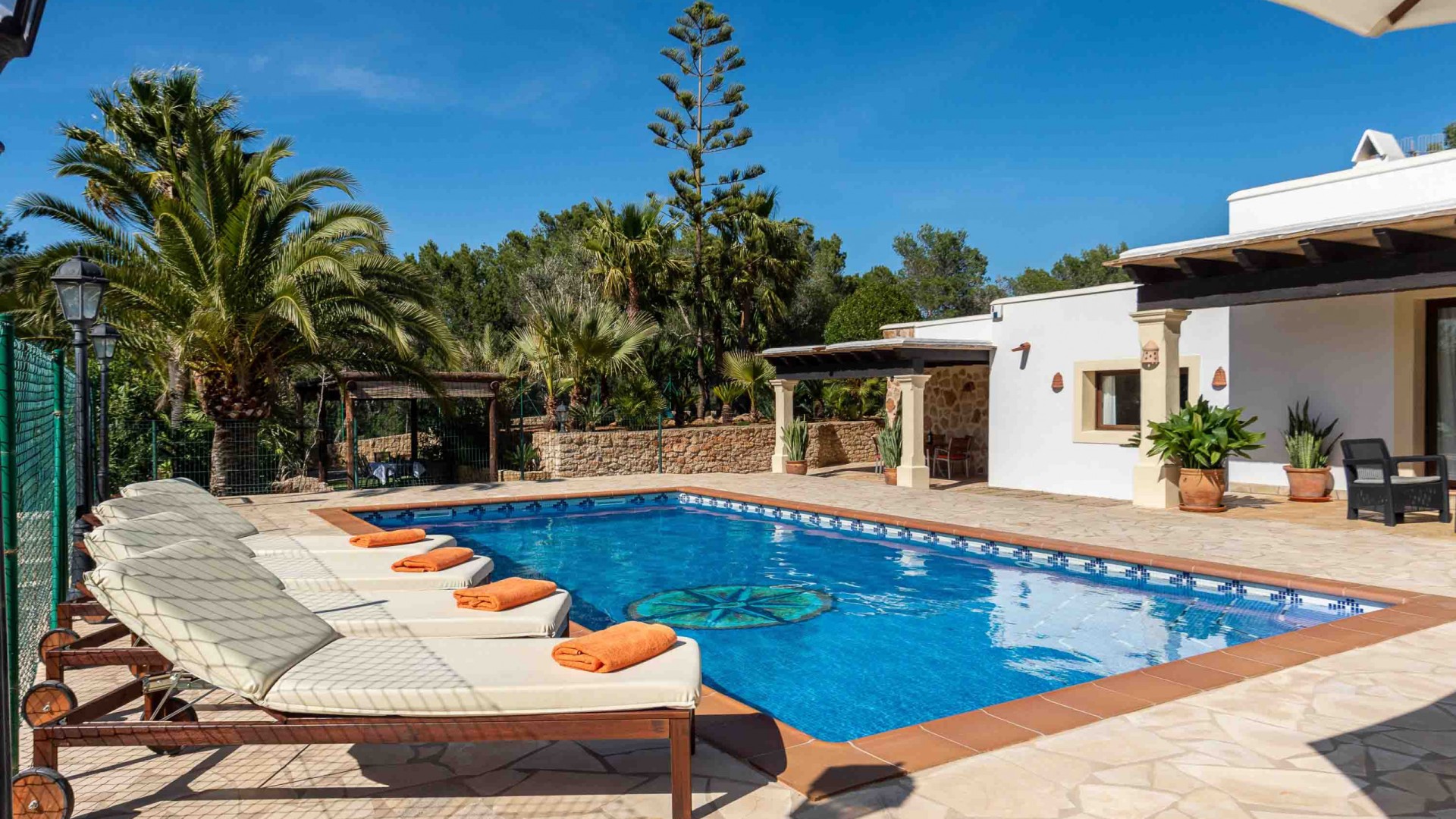 CanEmpedratIbiza-Eivillas