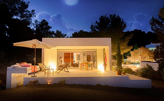 Surf House Ibiza - Eivillas.com-24