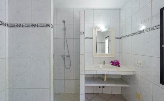 shower