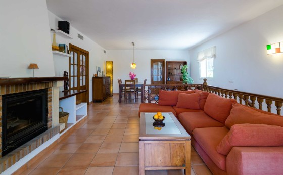 Villa Santa Gertrudis - Eivillas-6