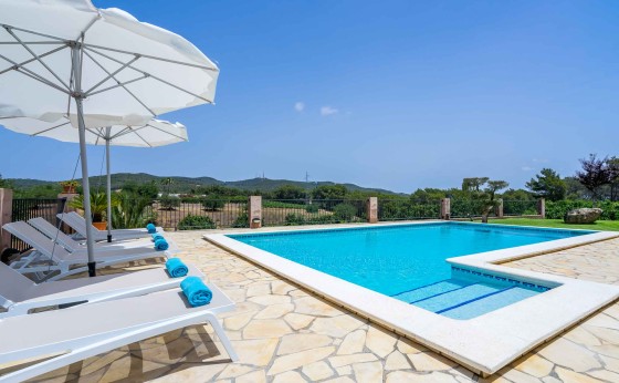 Villa Santa Gertrudis - Eivillas-9