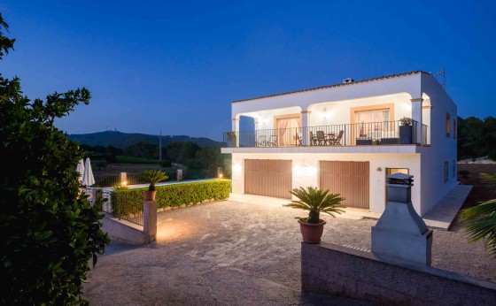 Villa Santa Gertrudis - Eivillas-3