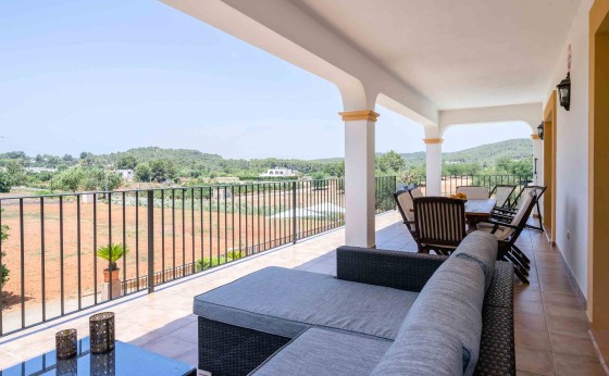 Villa Santa Gertrudis - Eivillas-13
