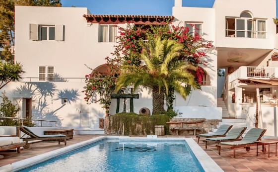 villa-pool